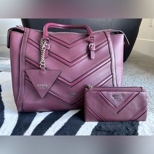 Beautiful burgundy Guess purse/handbag with matching wallet.